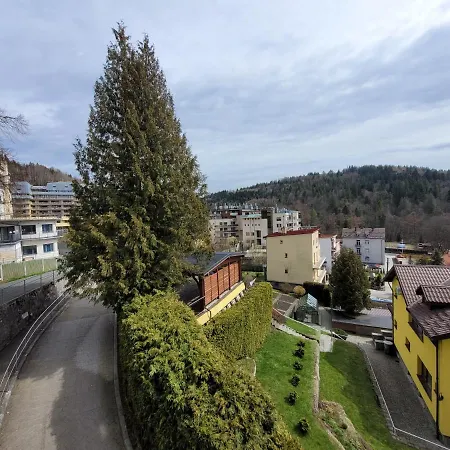 Meran Mini-hôtel Krynica-Zdrój